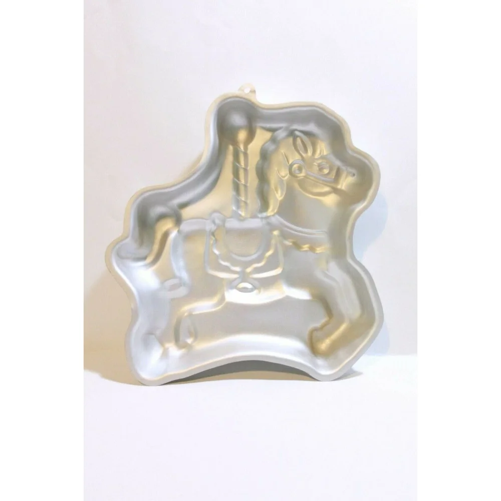 Vintage 1990 Wilton Cake Pan Carousel Horse # 2105-6507 12